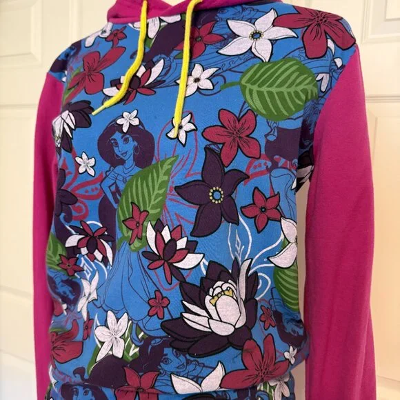 NWT Disney Princess Jasmine Matching Sweatsuit - Picture 2 of 7